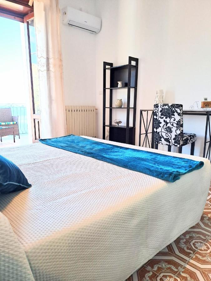 Tao Charming Apartment Taormina Exterior foto